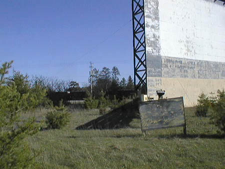 Tri-City Drive-In Theatre - Side Of Screen Photo From Cinematour